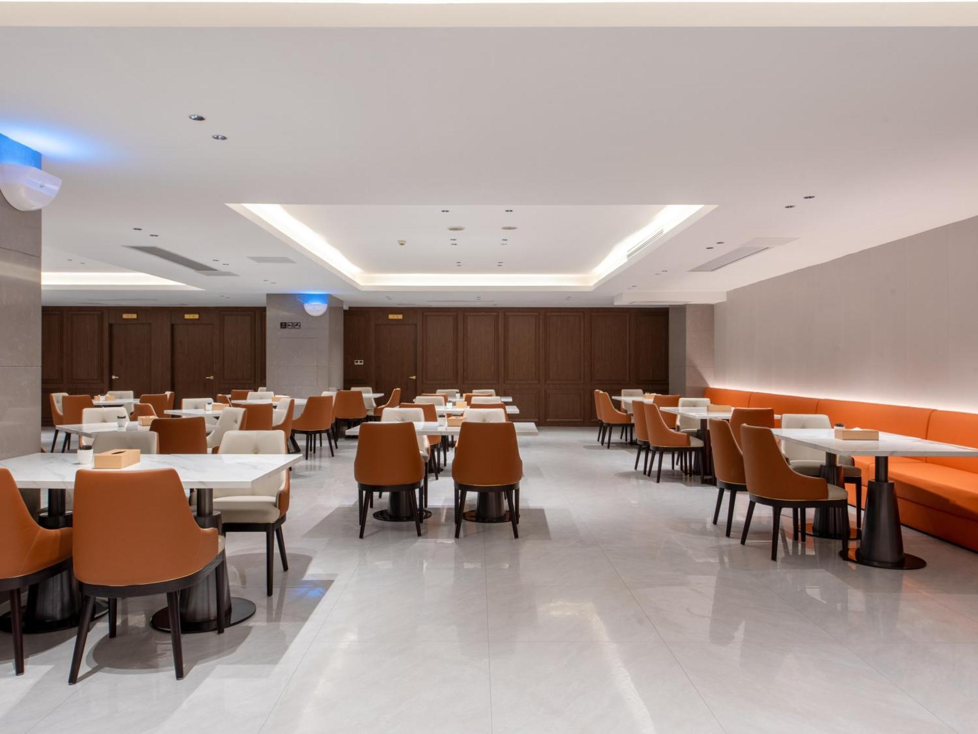 Vienna International Hotel Guangzhou Baiyun International Conference Center Екстериор снимка