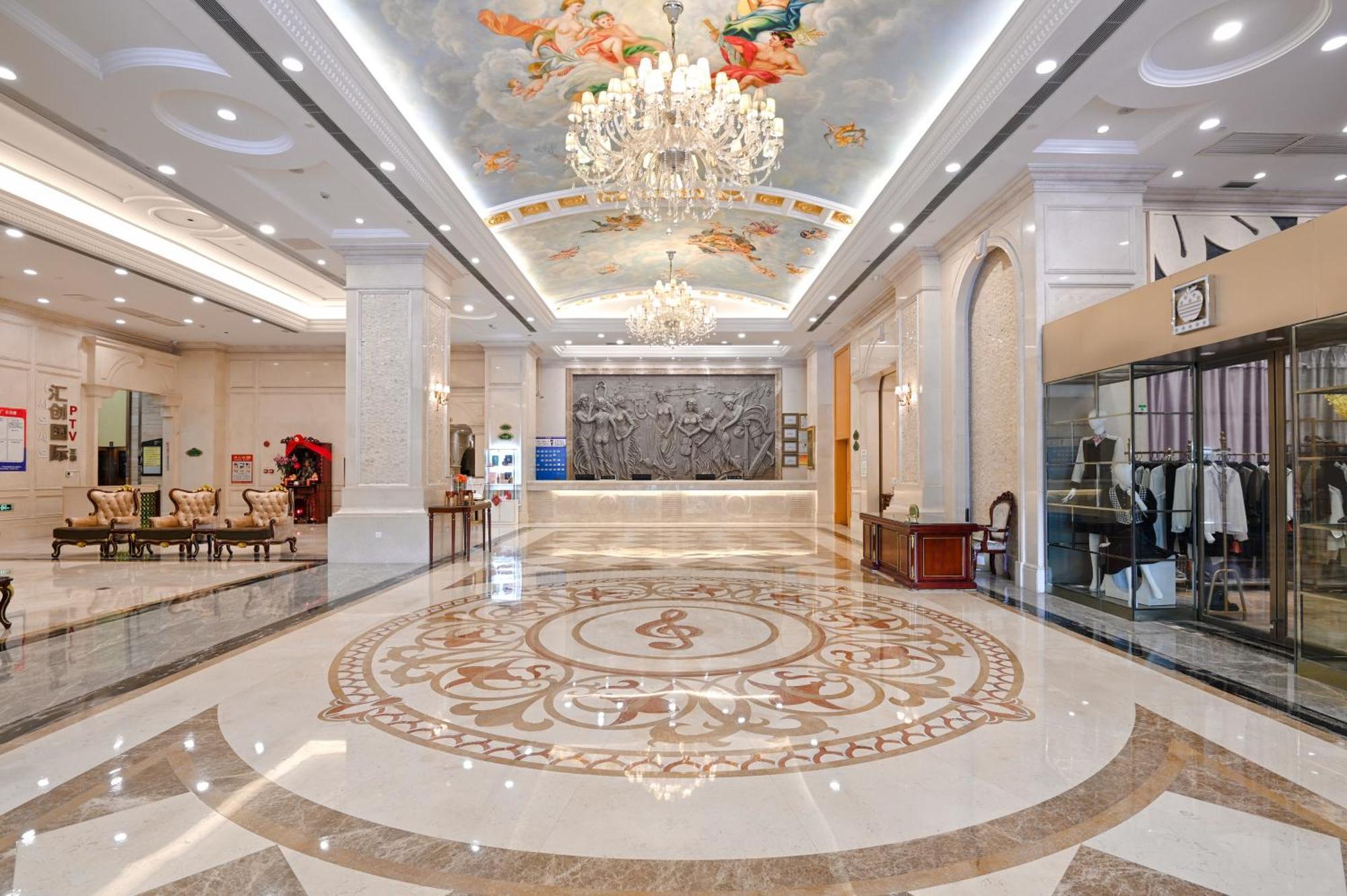 Vienna International Hotel Guangzhou Baiyun International Conference Center Екстериор снимка